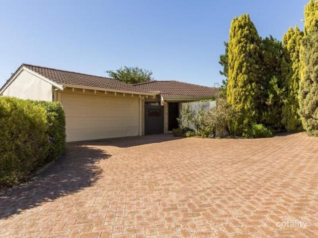 Villa for rent in Ardross, Western Australia