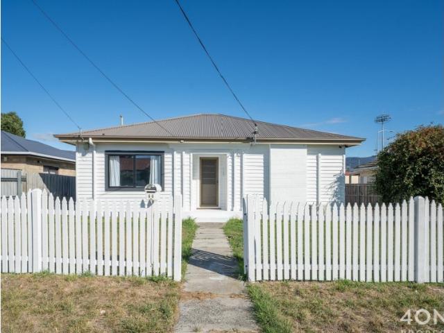 House for sale in Goodwood