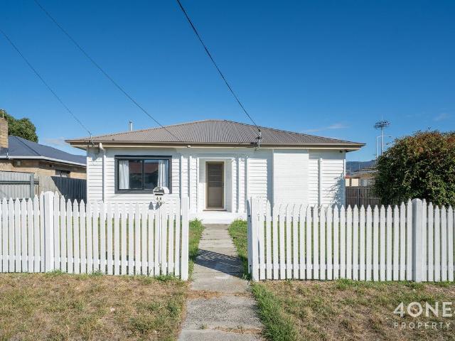 House for sale in Goodwood