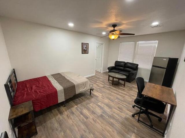 Room for rent in Laveen, Arizona
