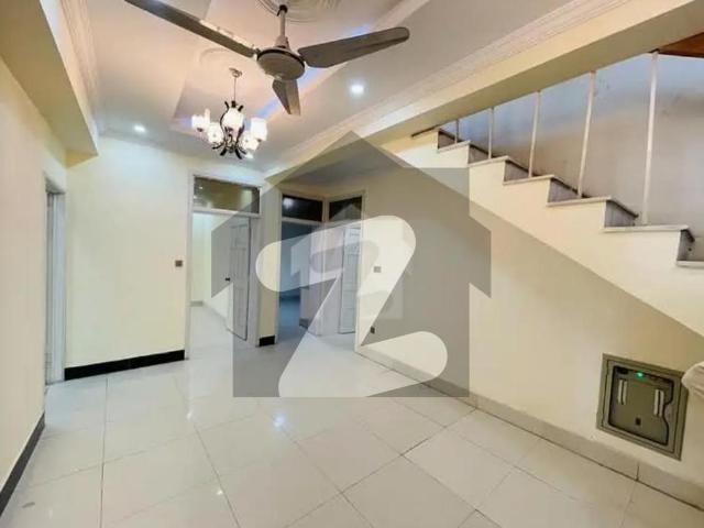 House for rent in اسلام آباد, زون 1