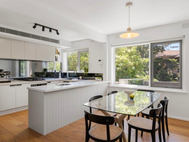 Apartment for rent in St Kilda East, Melbourne