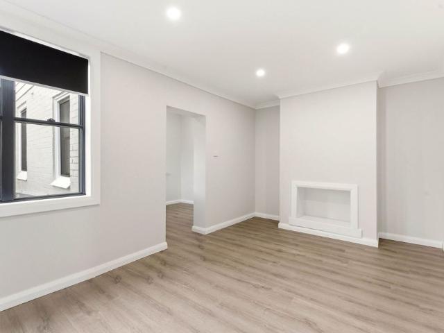 House for rent in Brisbane Grove, New South Wales