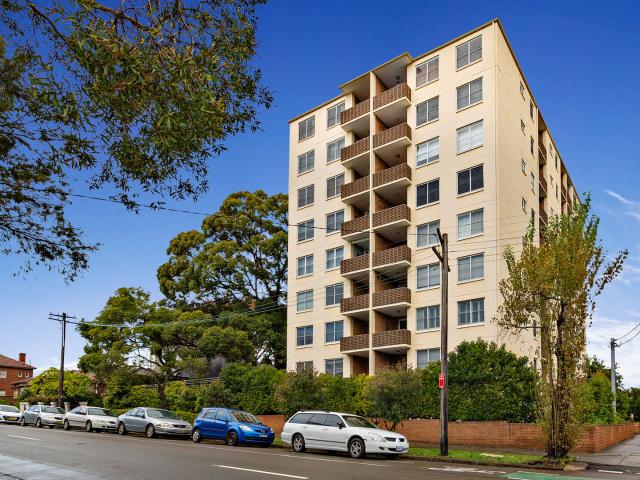 Apartment for rent in Annandale, Queensland