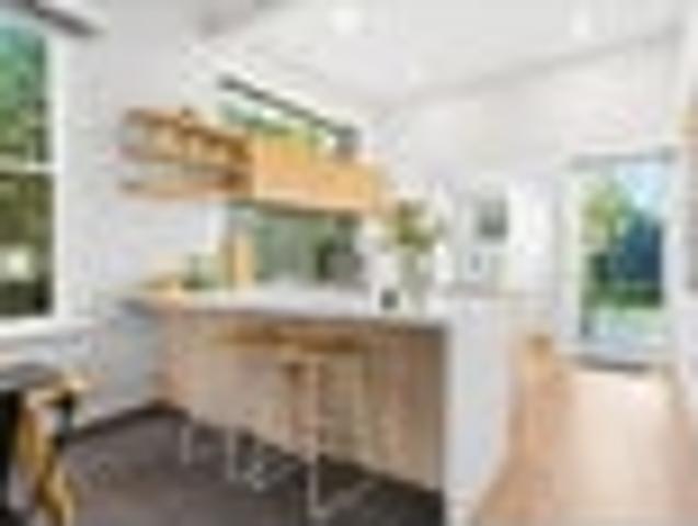 House for sale in Otakou