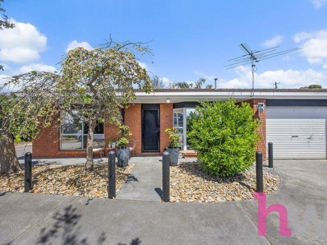 Apartment for sale in Grovedale, Geelong