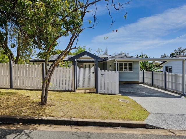 House for sale in Birkdale, Greater Brisbane