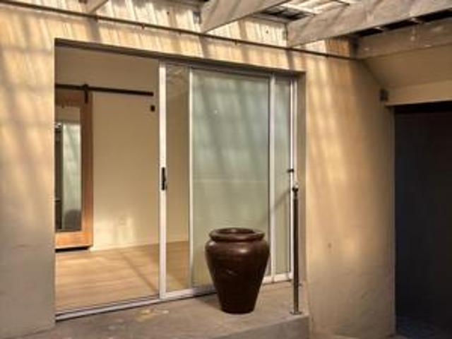 Apartment for rent in Melkbosstrand, Western Cape