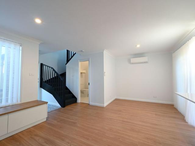 Townhouse for rent in Sutherland, New South Wales