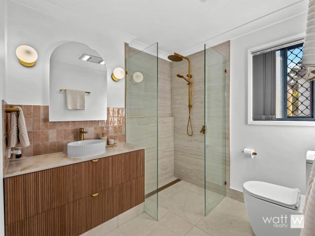 Townhouse for sale in Toombul, Queensland