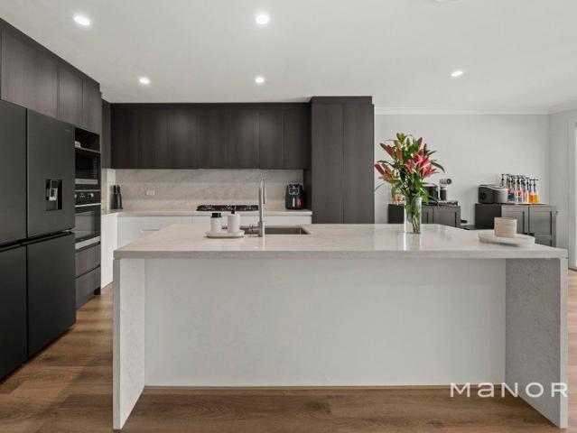 Townhouse for rent in Glenhaven, Sydney