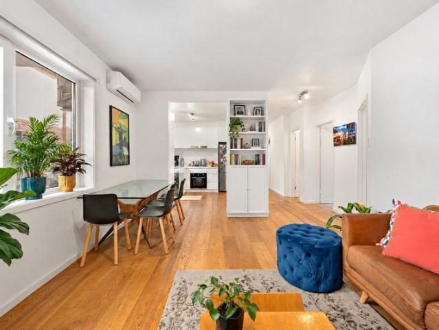 Apartment for rent in St Kilda East, Melbourne