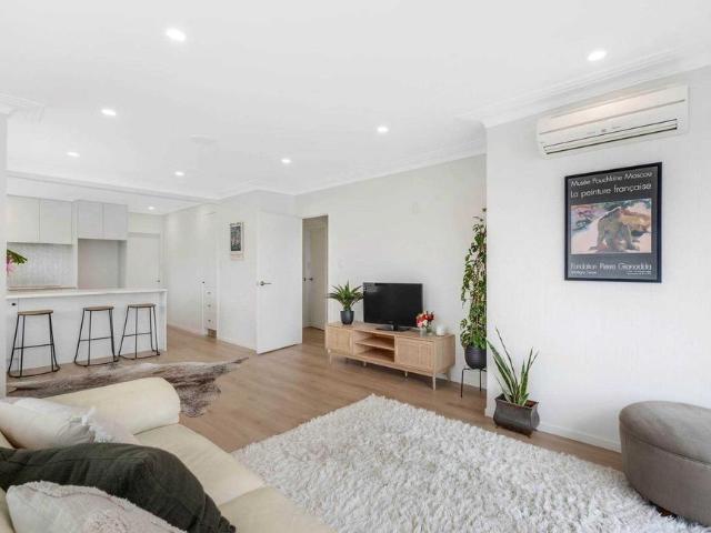Apartment for rent in Howick Central, Howick