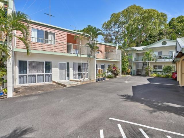 Townhouse for rent in Yorkeys Knob, Queensland