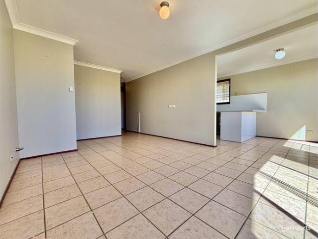 House for rent in St Helens Park, Sydney