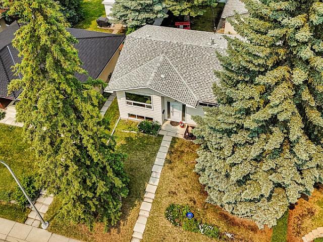 House for sale in Northwest, Alberta