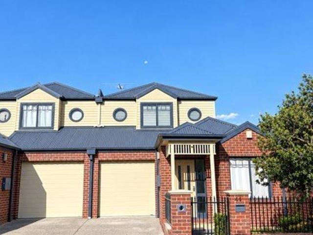 House for rent in Brunswick, Melbourne