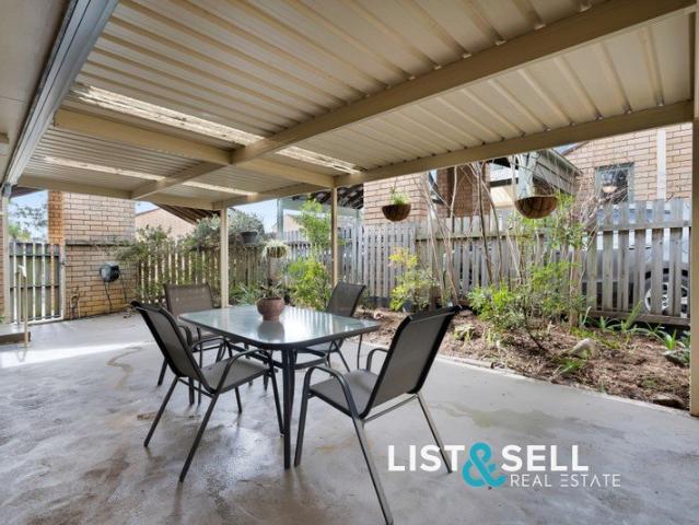 Villa for sale in Sydney, New South Wales