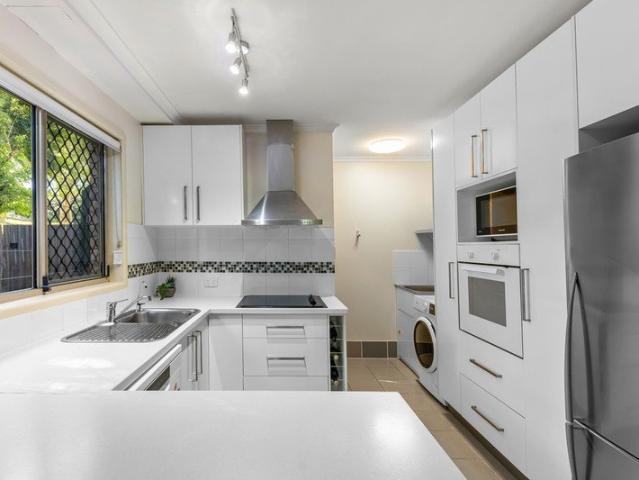 Townhouse for sale in Toombul, Queensland