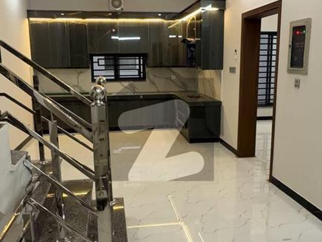 House for sale in Faisalabad, Islamabad Capital Territory