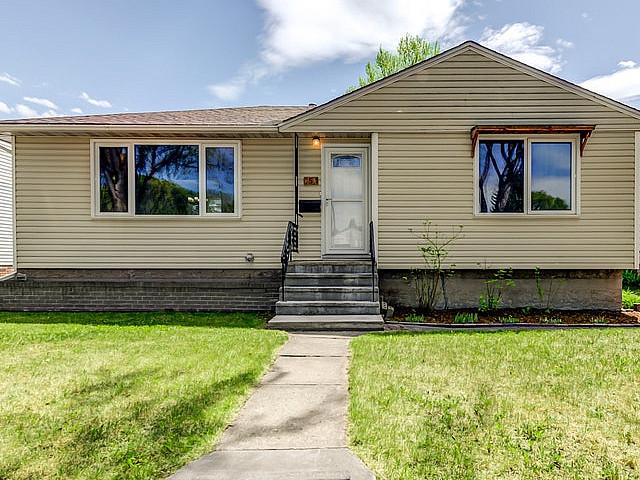 House for sale in Wedgewood, Alberta