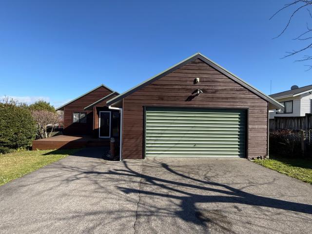 House for rent in Howick, Oroua County