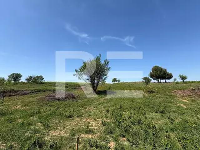 Terrain vente à Nîmes, Beauvoisin