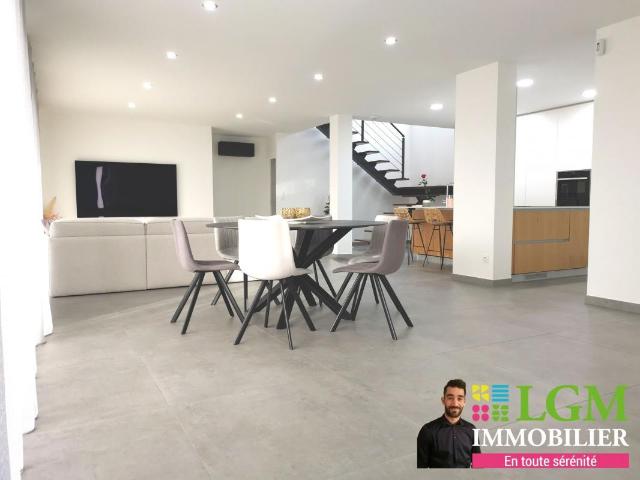 Maison vente à Nîmes, Beauvoisin