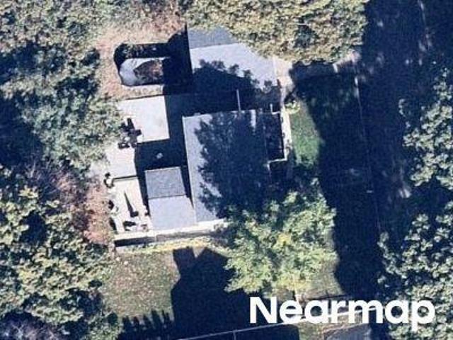 House for sale in Kings Park