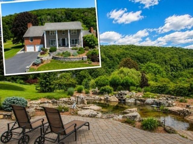 House for sale in Lafayette, New Jersey