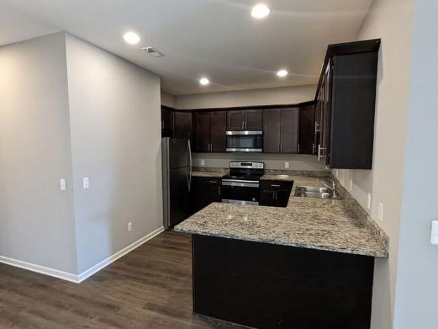 Apartment for rent in Sterling Heights, Michigan