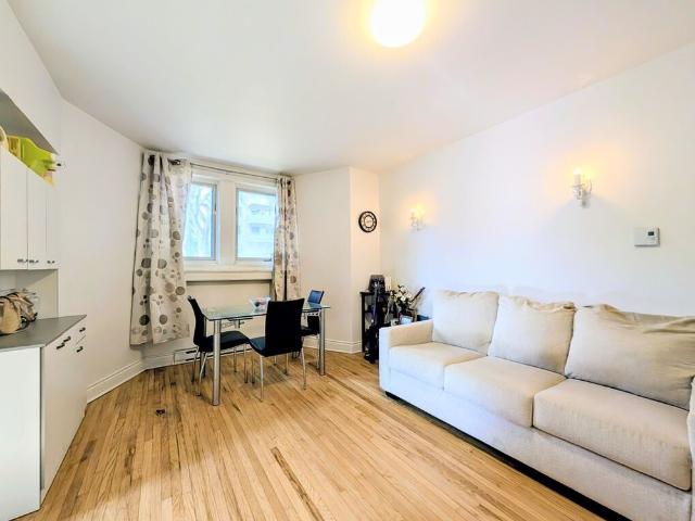 Apartment for rent in Westmount, Montréal (région administrative)