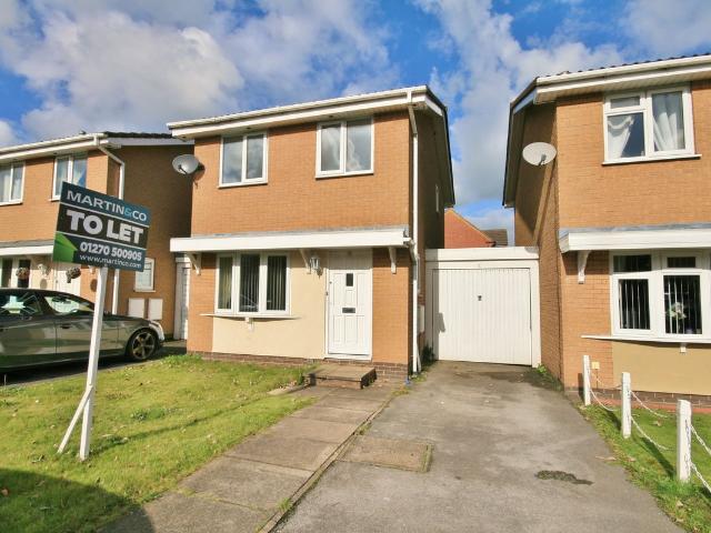 House for rent in Leighton