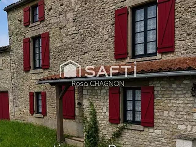 Maison vente à Le Petit Moulin, Béceleuf