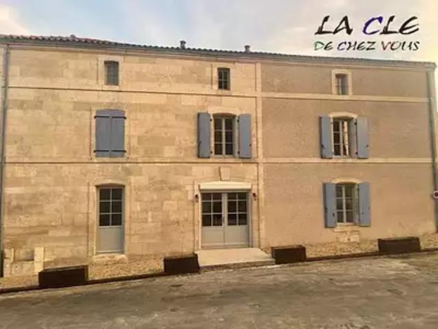 Maison vente à Le Petit Moulin, Béceleuf
