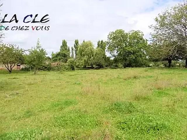 Terrain vente à Parthenay, Béceleuf