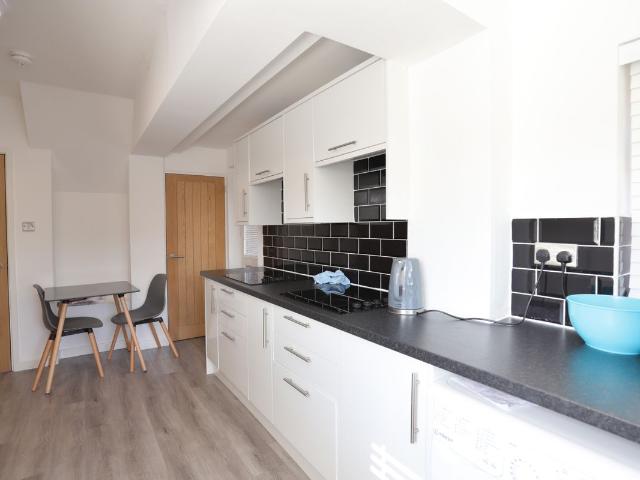 Room for rent in Potters Corner, East Midlands
