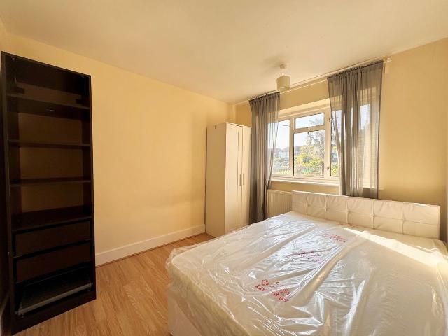 Room for rent in Elmers End, Isle Of Man