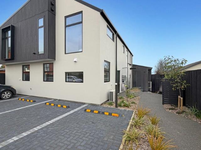House for rent in Heathcote, Canterbury
