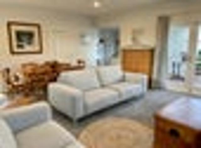 House for rent in Chaslands, Canterbury