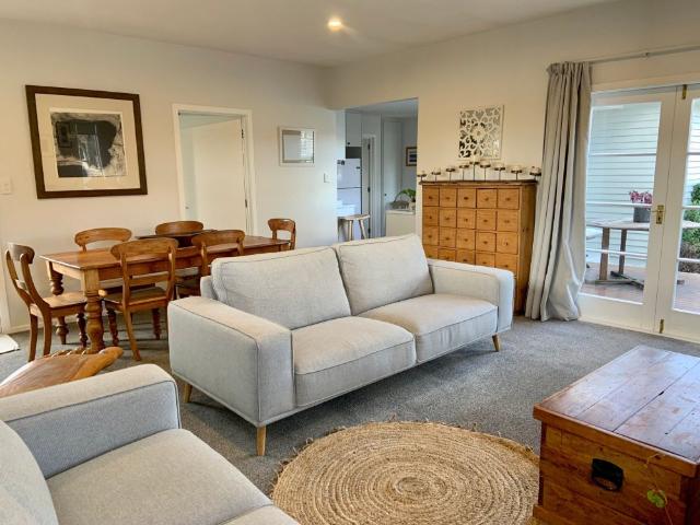 House for rent in Chaslands, Canterbury