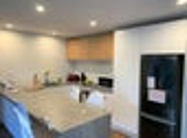 Townhouse for rent in Heathcote, Canterbury