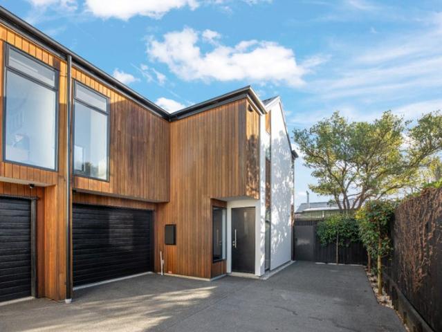 House for rent in Chaslands, Canterbury