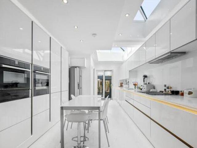 House for sale in Bridgefield, Kent