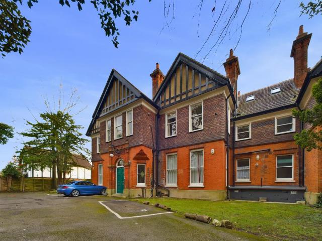 Apartment for rent in London Borough of Bromley, Greater London