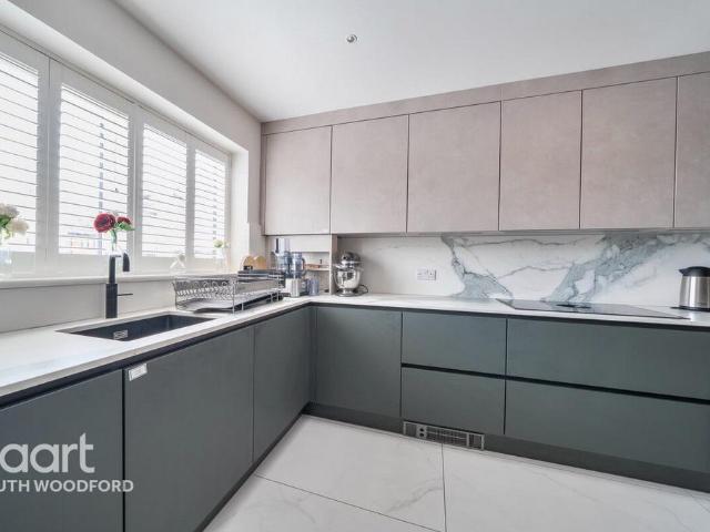House for rent in Woodford Bridge, Greater London