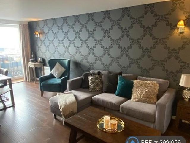 Apartment for rent in Navestock Side, Essex