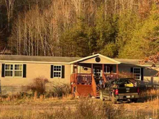 House for sale in Fayetteville, West Virginia