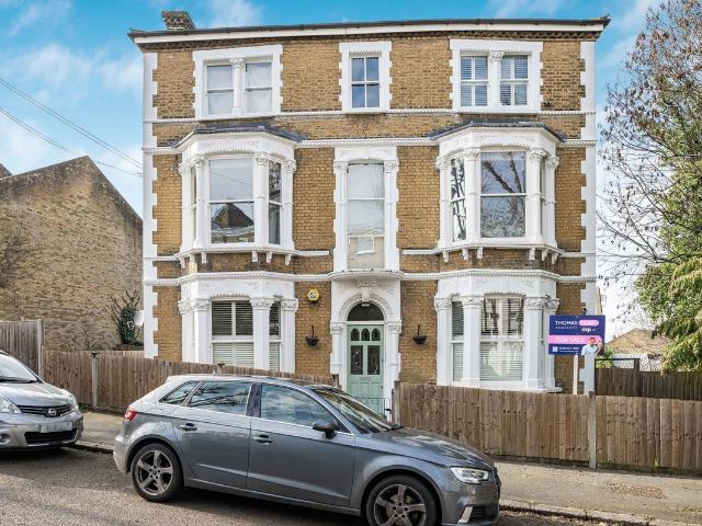 Apartment for rent in London Borough of Lambeth, Greater London