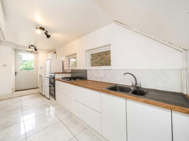 Apartment for rent in West Norwood, Greater London